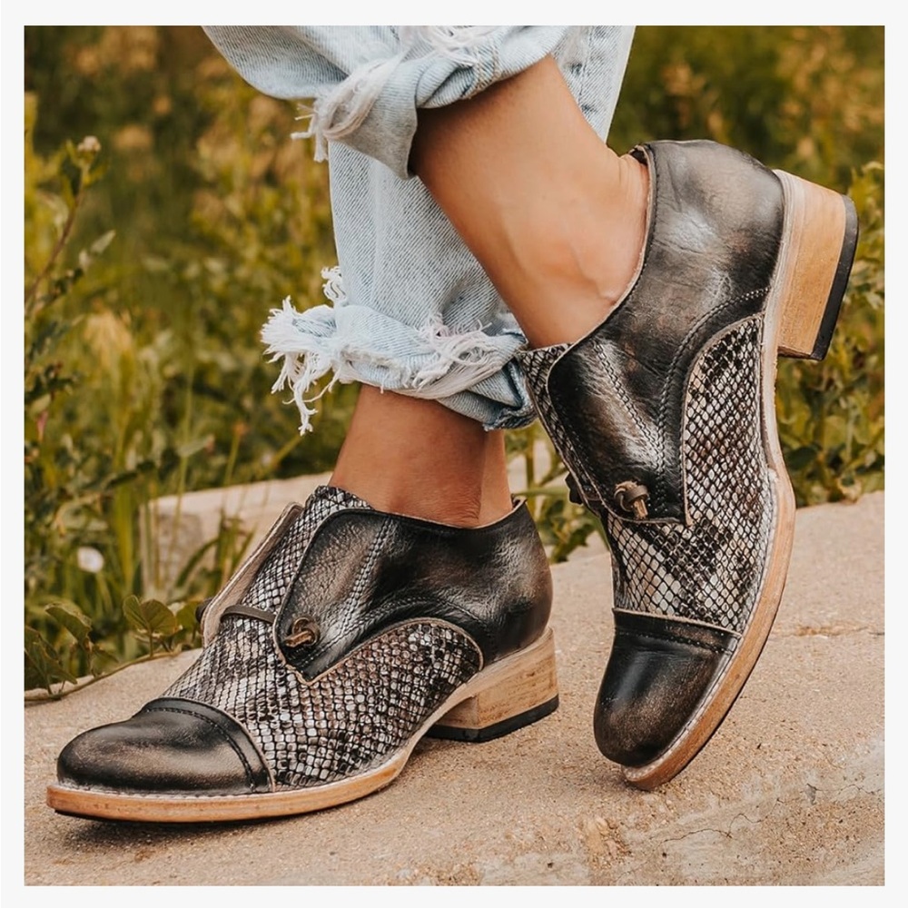 Freebird Mabel Distressed Snake Print Oxford size 11